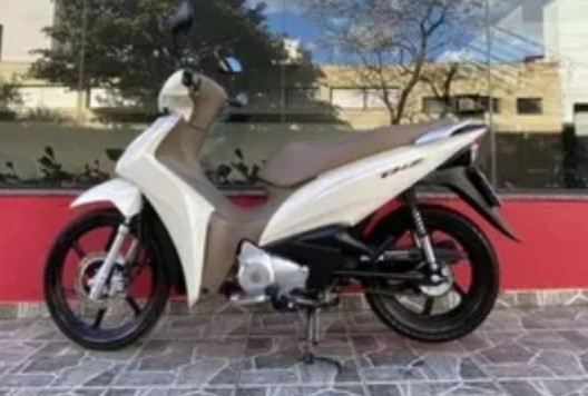 HONDA BIZ ANO 2018 BRANCA, COM ENTRADA MINIMA DE 1000 REAIS
