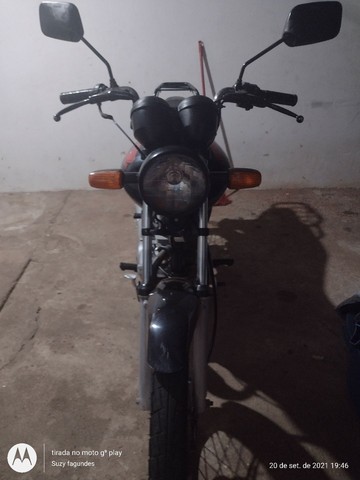 VENDO MOTO HONDA