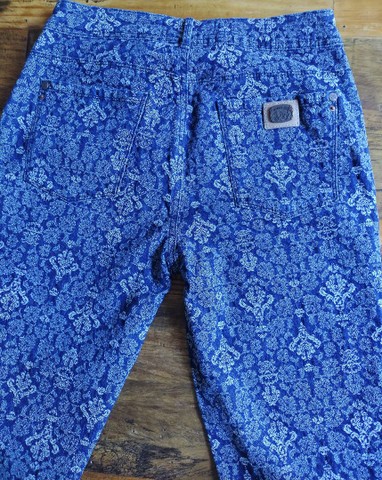 Calça jeans estampada Dzarm - Foto 3