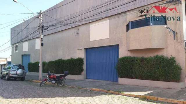 Conjuntos Comerciais e Salas para alugar na Avenida Governador Leonel de  Moura Brizola em Duque de Caxias, RJ - ZAP Imóveis