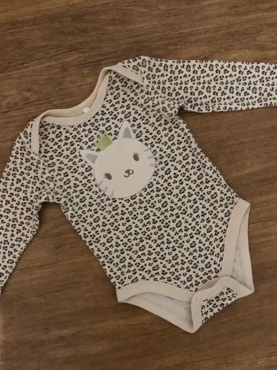 Body manga longa bebê menina C&A 6/9 meses  - Foto 3