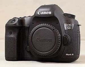 Canon 5D Mark III aceito troca por Mirrorless