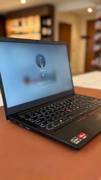 Notebook BARBADA Lenovo E14 G3 - Foto 2