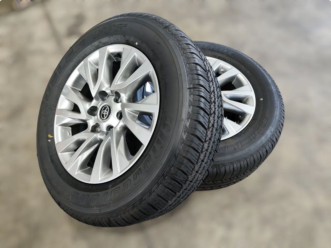 ESTEPE HILUX SW4 SRX C/ PNEU ZERO - Foto 4