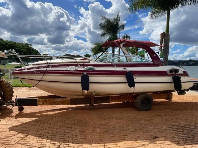 lancha evolution 265 pés  ano 2005 com 723hrs mercruiser 5.0 com deck ampliado - Foto 8