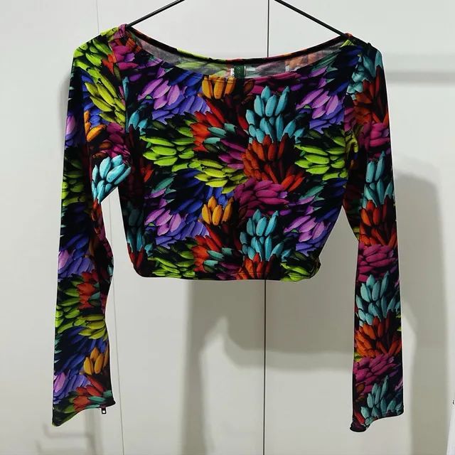Blusa cropped BlueMan e C&A