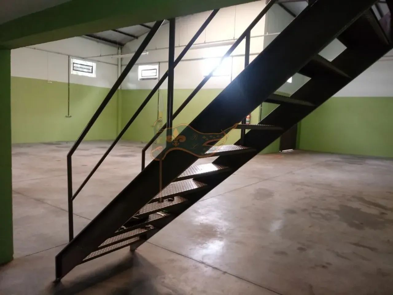 VENDA | Galpão/Barracão, com 2 quartos em Jardim Tupinambá, Maringá - Foto 13