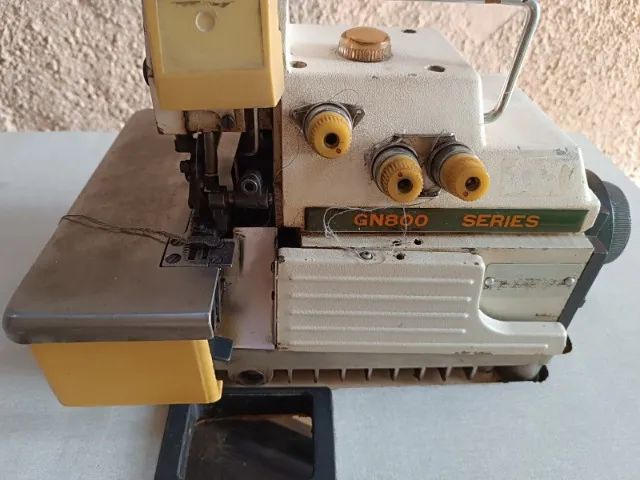 Maquina overloque industrial sem o motor