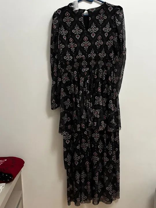 Vestido mídi em tuli com camadas  M - Foto 3