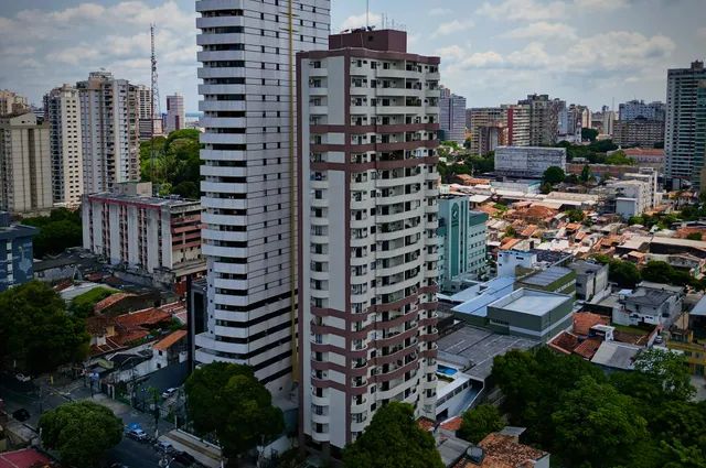 Ed. Londrina - Belém - apartamento 4/4 sendo 3 suítes e 3 vagas em