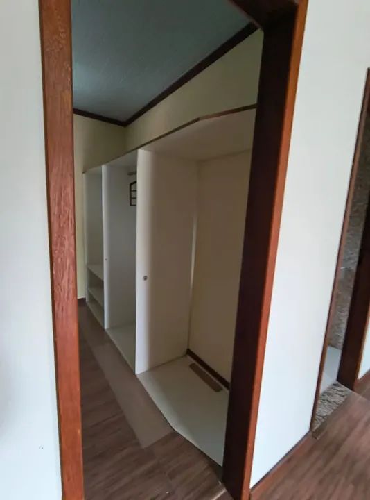 ACEITAMOS OFERTAS!! Casa em Amparo, Nova Friburgo, com 4 quartos - Foto 3