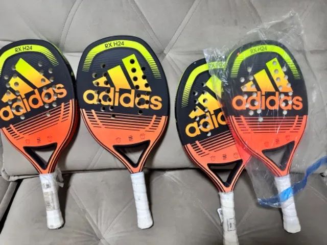 Vendo raquete de Beach Tennis Adidas nova (Entrega apenas em mãos)
