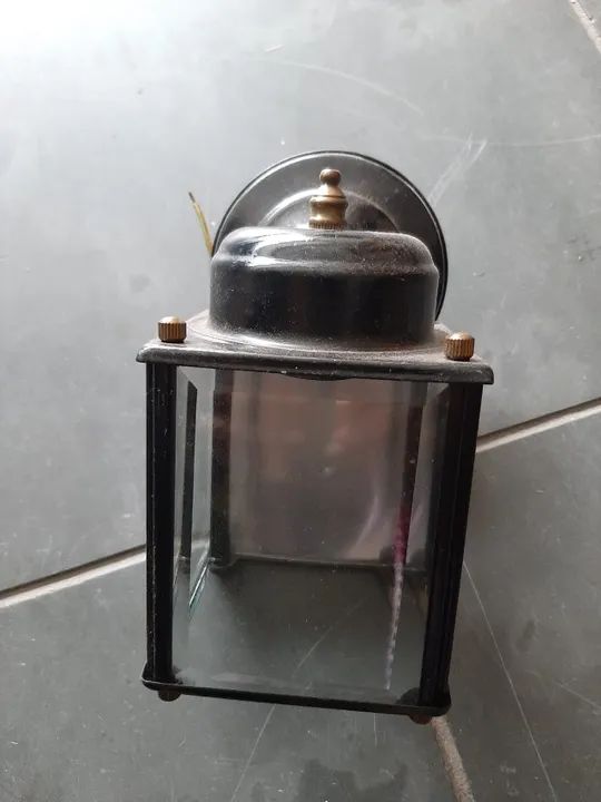 4 lustres de parede na cor preta - Foto 2