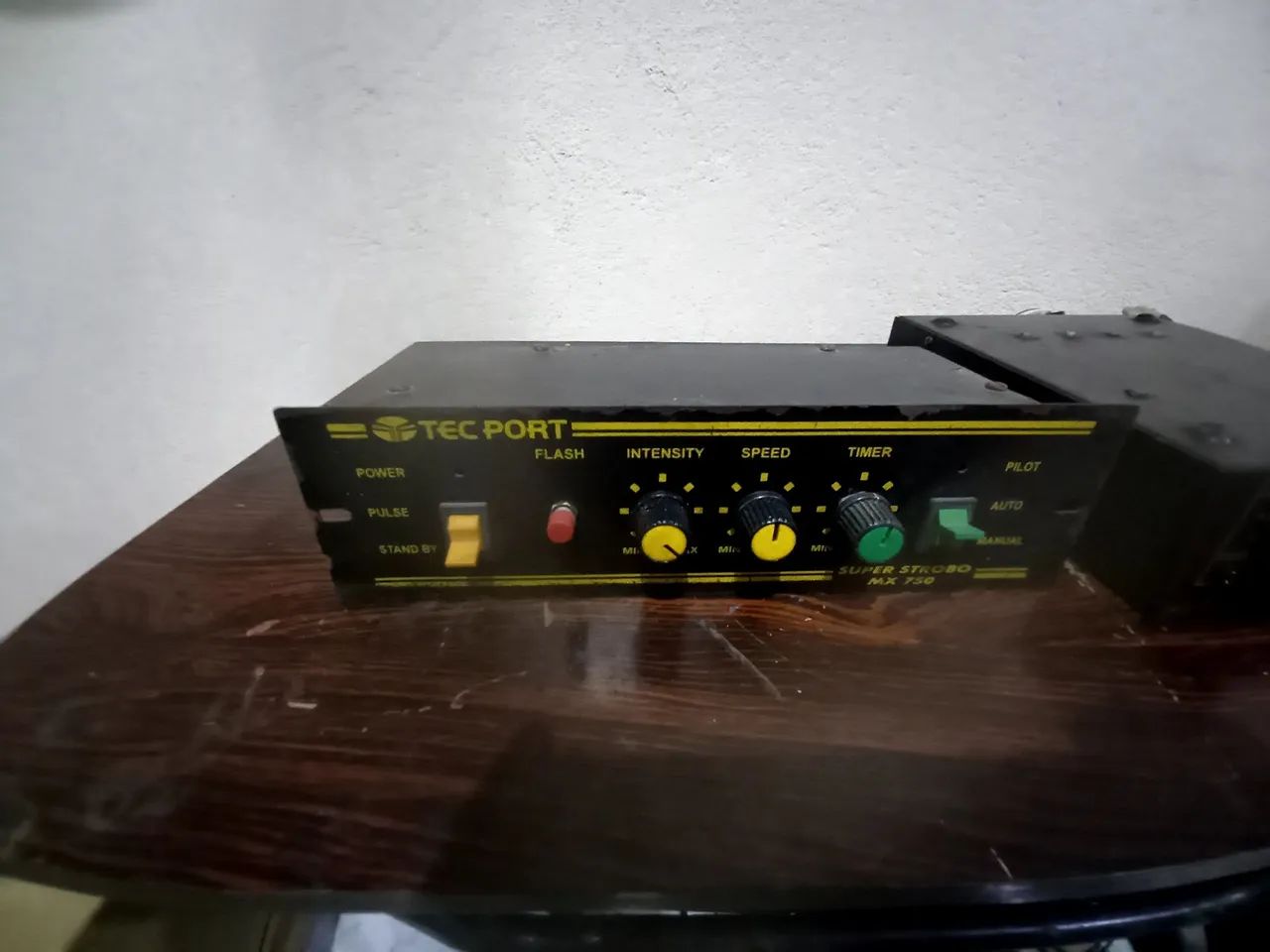 Vintage Lighting Devices64751037502083121