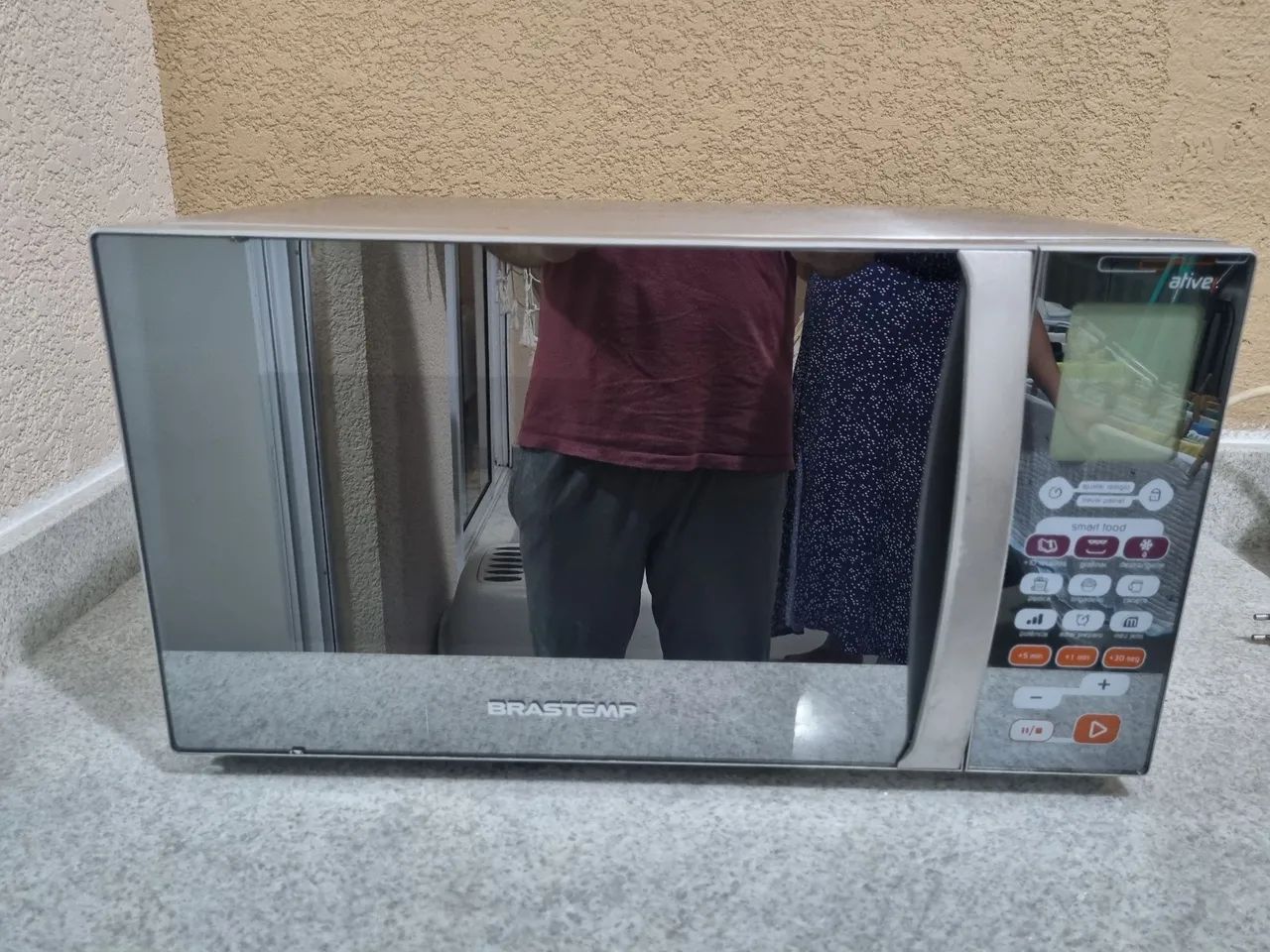 Micro-ondas Brastemp Active 38 Litros com Grill - Sem Funcionar 