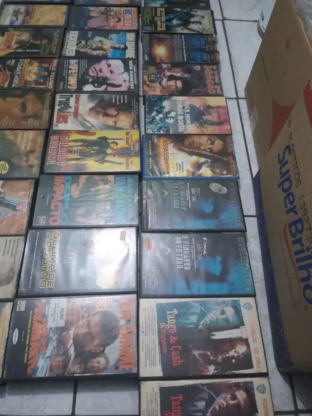 28  filmes  em fitas VHS - Foto 4