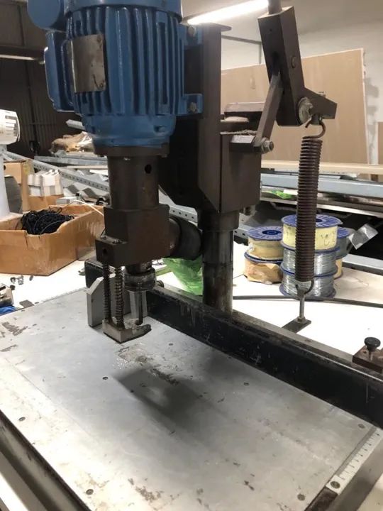 Furadeira de Bancada Manig Ano 2003 - Foto 2