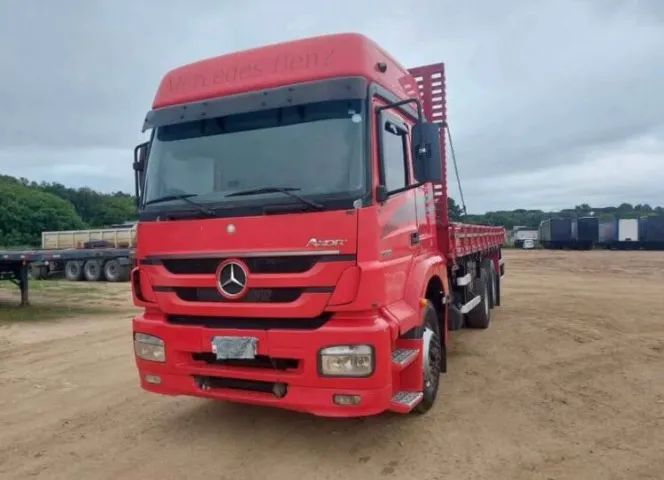 mb axor 1933 6x2 2012 carroceria  - Foto 2