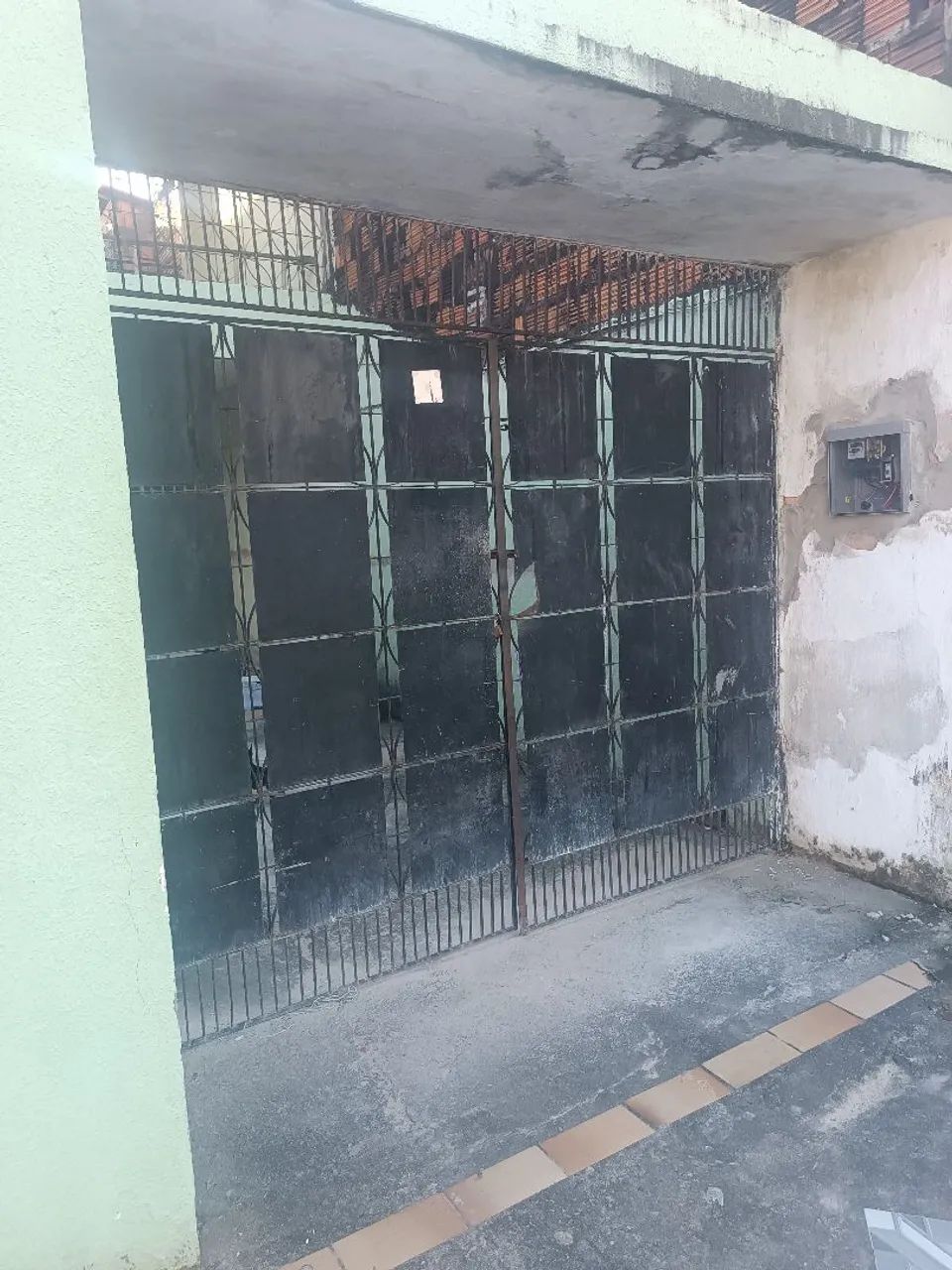 Portão de ferro de Garagem e Social preto - Foto 3