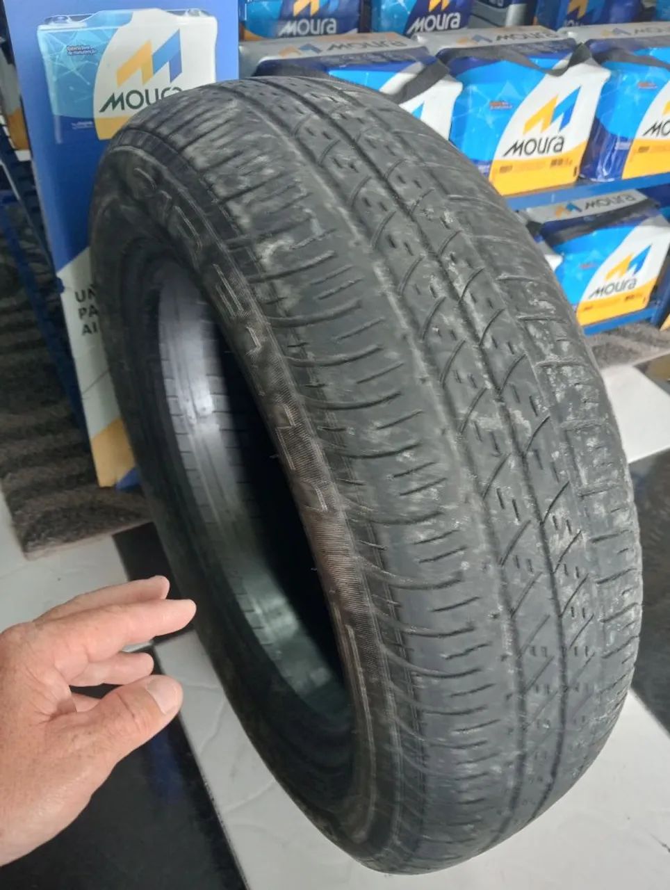 Pneu 175/65 R15  - Foto 4
