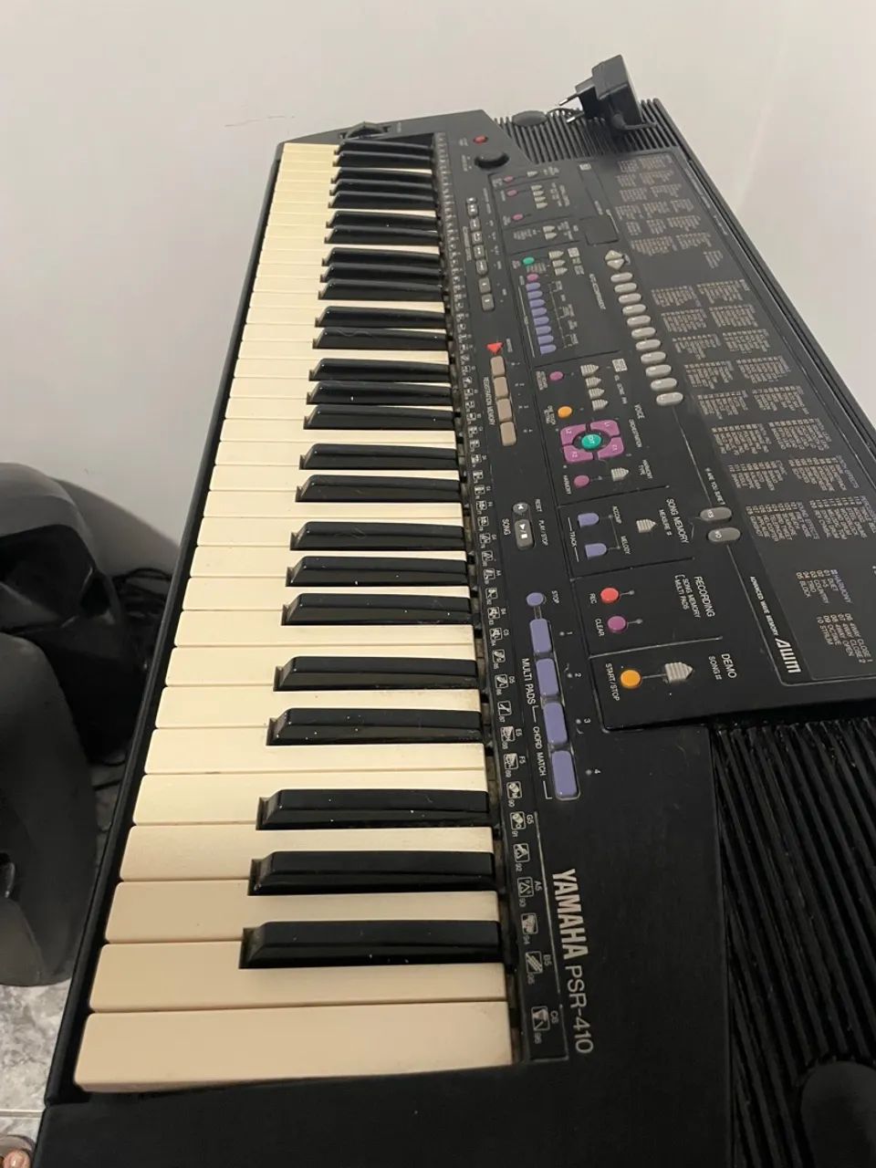 Teclado Yamaha PSR-410 - Foto 5