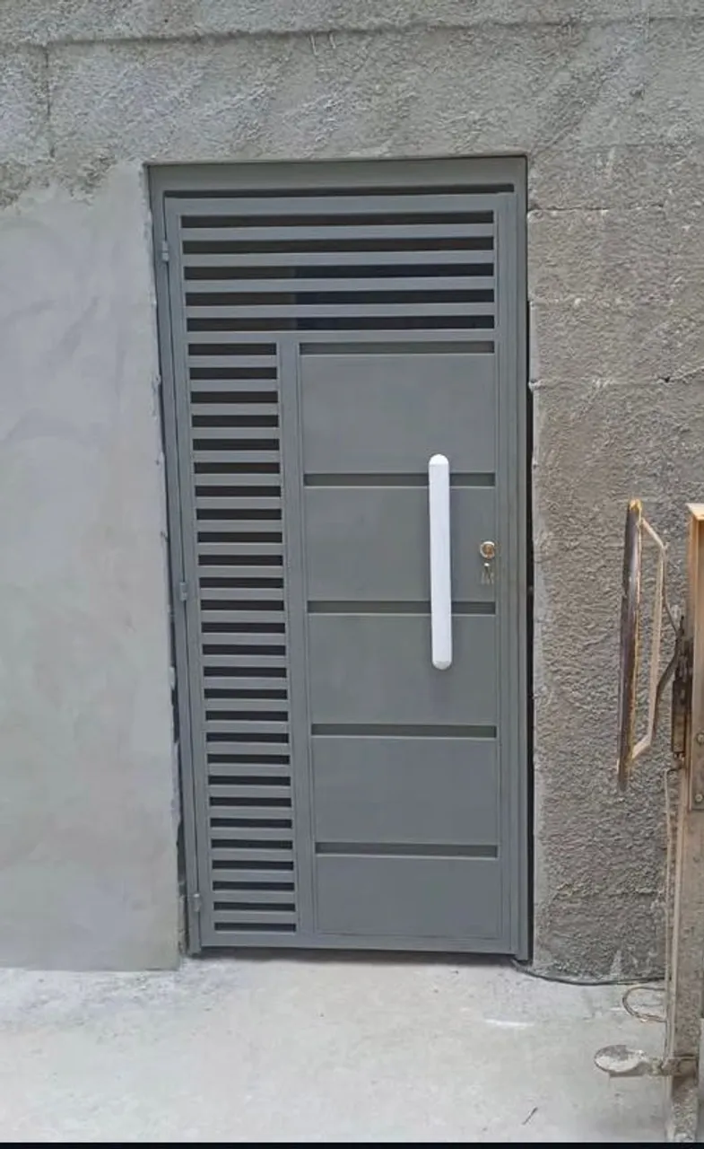 Serviço de serralheiro em geral