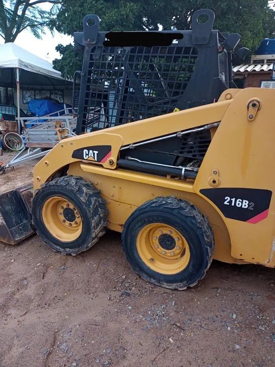 Mini carregadeira caterpillar 226b