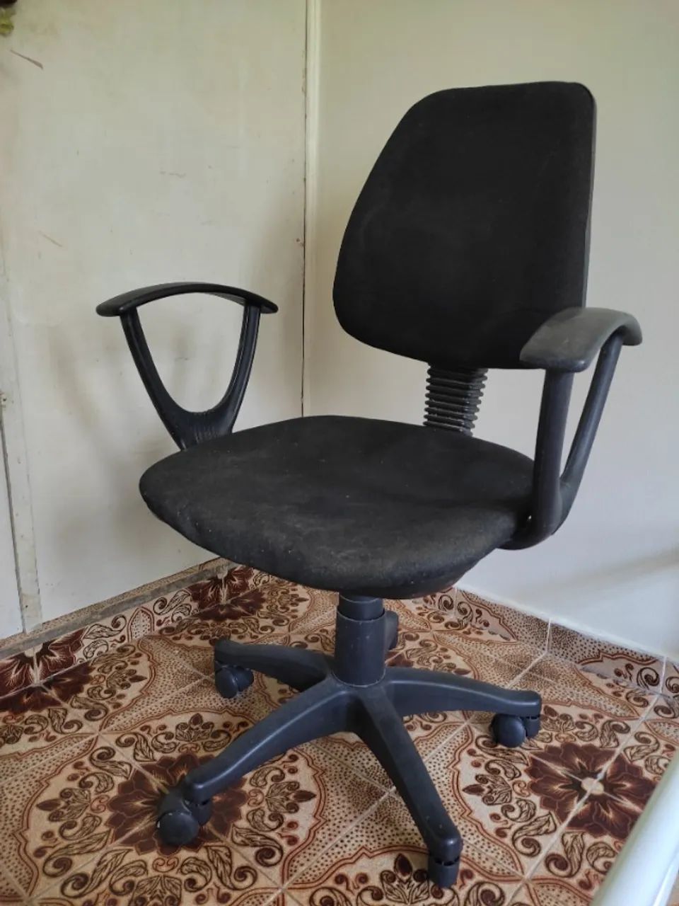 Cadeira Giratória, tbm para Escritório. - Foto 2