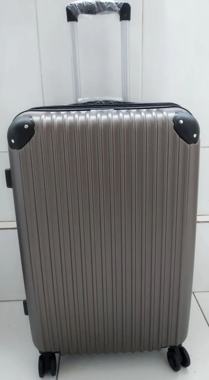 Mala de viagem grande com rodinhas 32kg