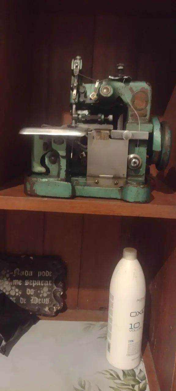 Máquina de costura  overloque - Foto 2