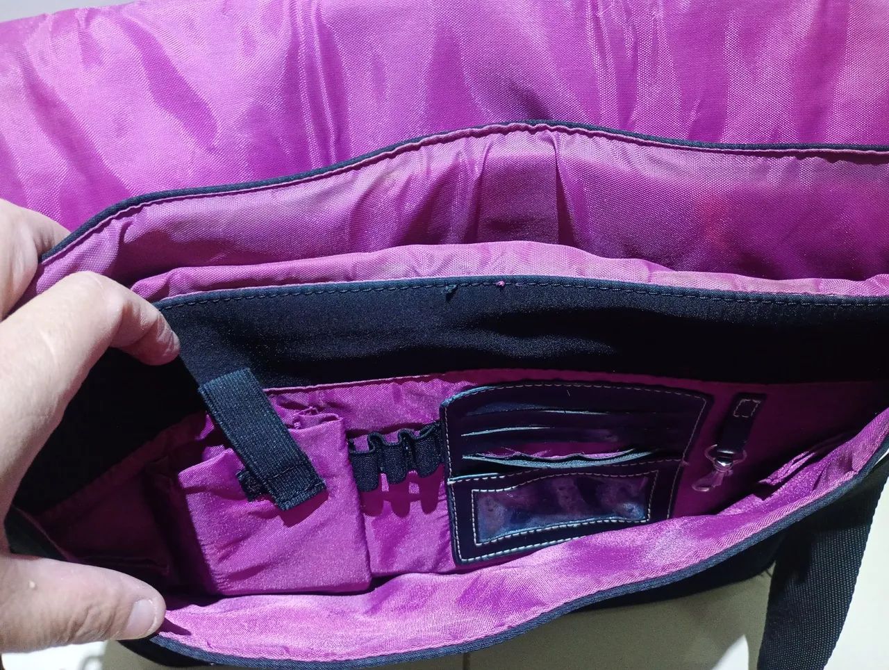 Bolsa de Ombro Preta  - Foto 5