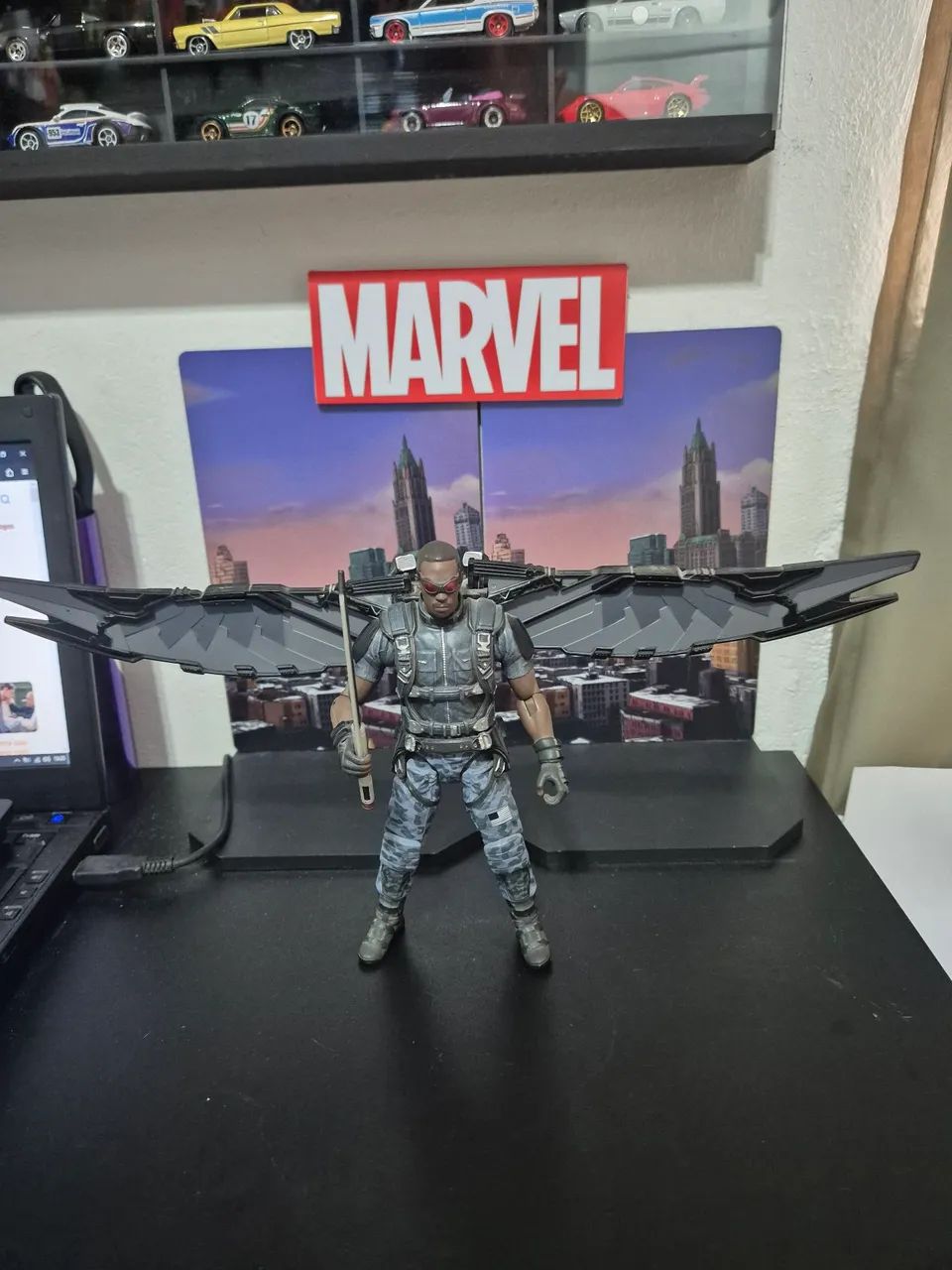 Falcão negro marvel legends  - Foto 5