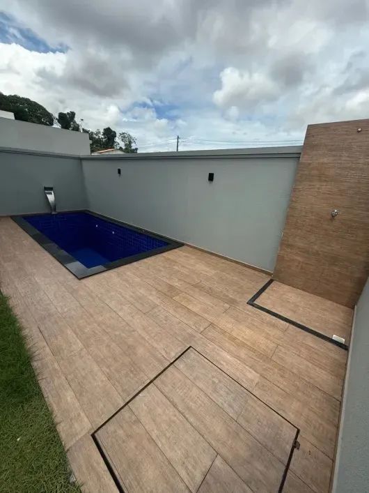 CASA DE LUXO EM ARNIQUEIRAS 