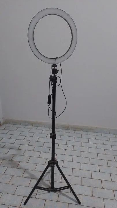 RING LIGHT PARA VÍDEOS - 4 OPÇÕES DE LUZ