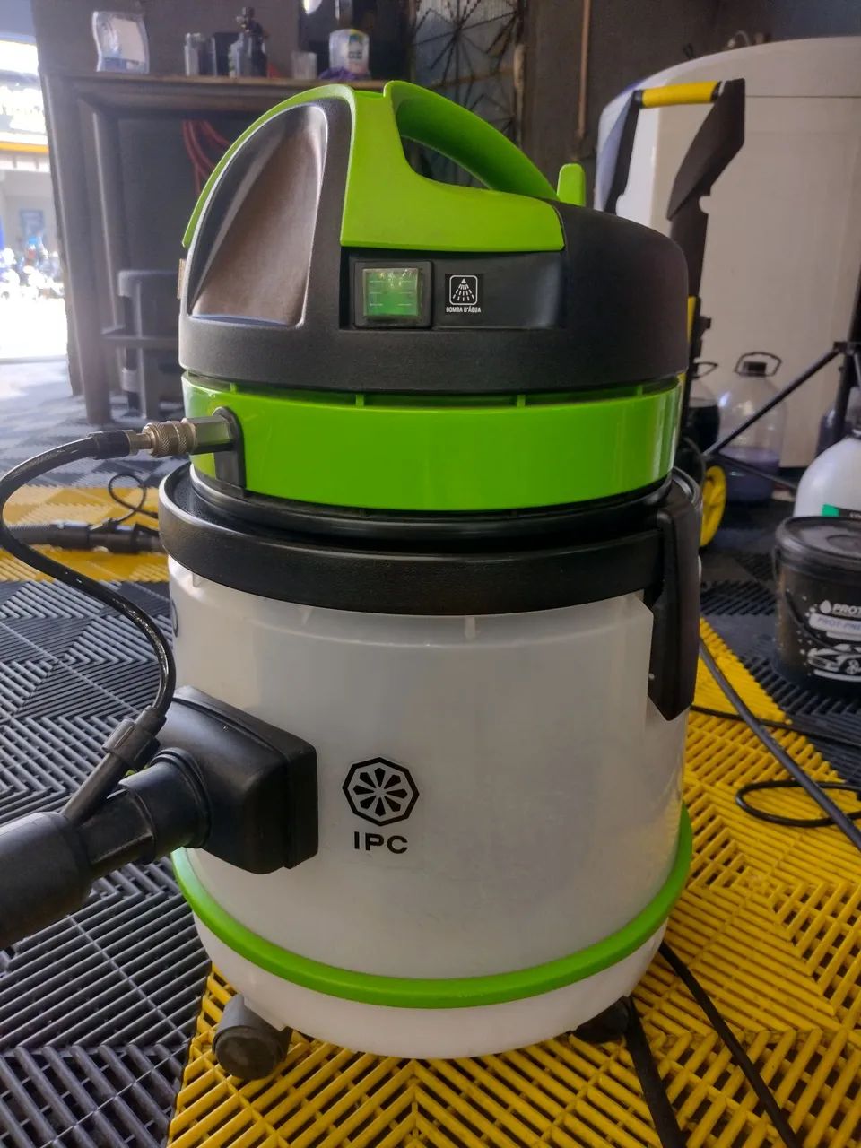 Extratora profissional IPC Lava Pro 127V 27L EP127 - Foto 3