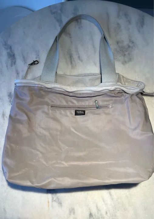 Bolsa Kipling de Ombro Cinza - Foto 4