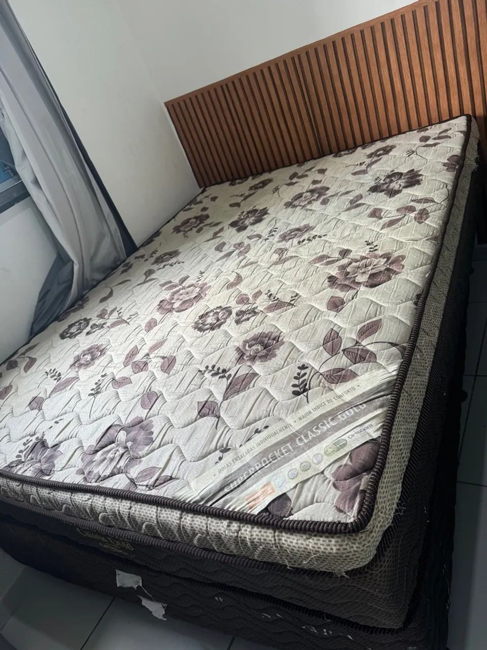 Cama Box Casal com Colchão Super Pocket Classic Gold