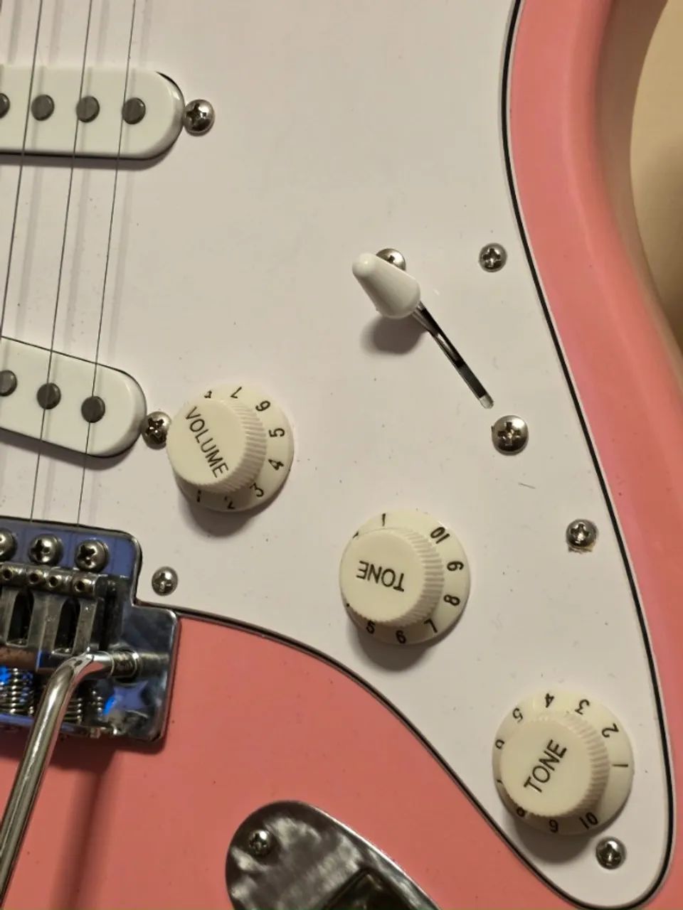 Strato Guitar Rosa Guitarra Stratocaster Rosa Com Upgrade - Instrumentos musicais ...