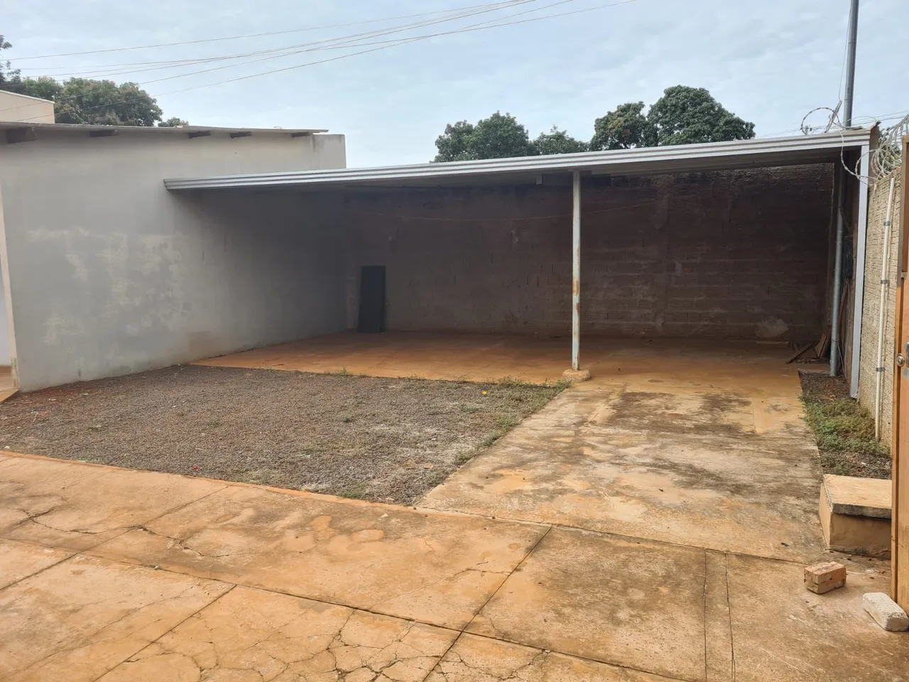 ALUGA-SE KITNETE NOVA CAMPO GRANDE