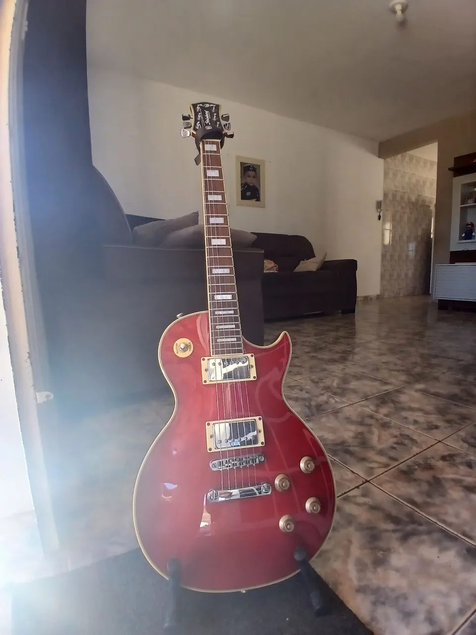 Guitarra Les Paul Strinberg ( Não troco)