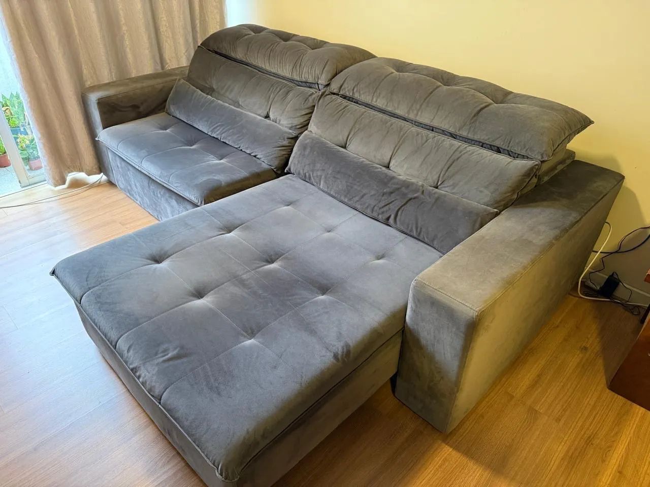Sofá Retrátil | 4 Lugares | Ótimo Estado - Foto 3