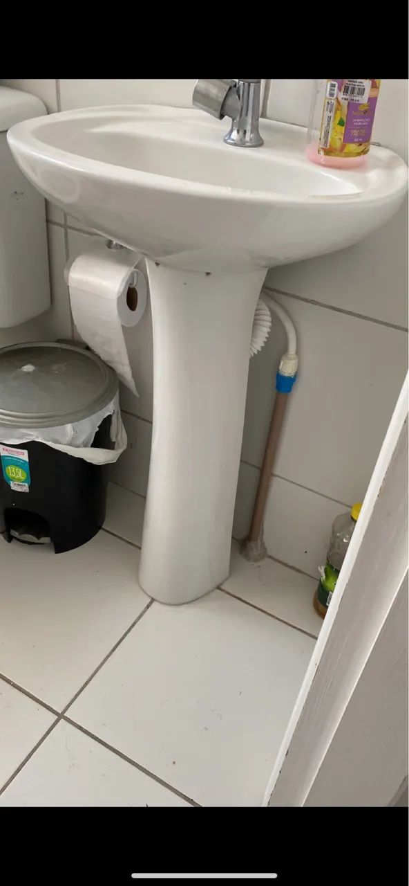 Bathroom sink64520790005762121