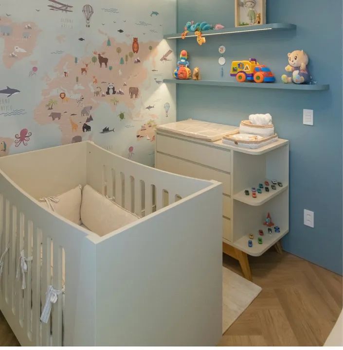 Berço de bebê e cômoda - usado - Bege