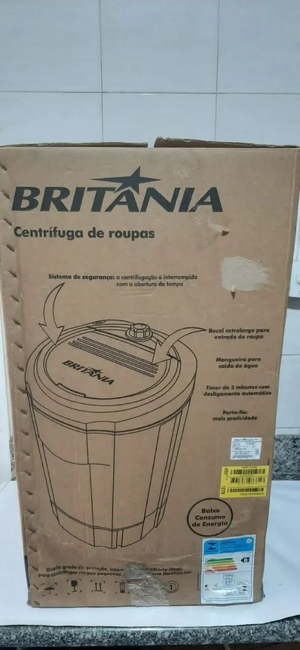 Centrífuga de roupas Britânia elétrica branca 127V