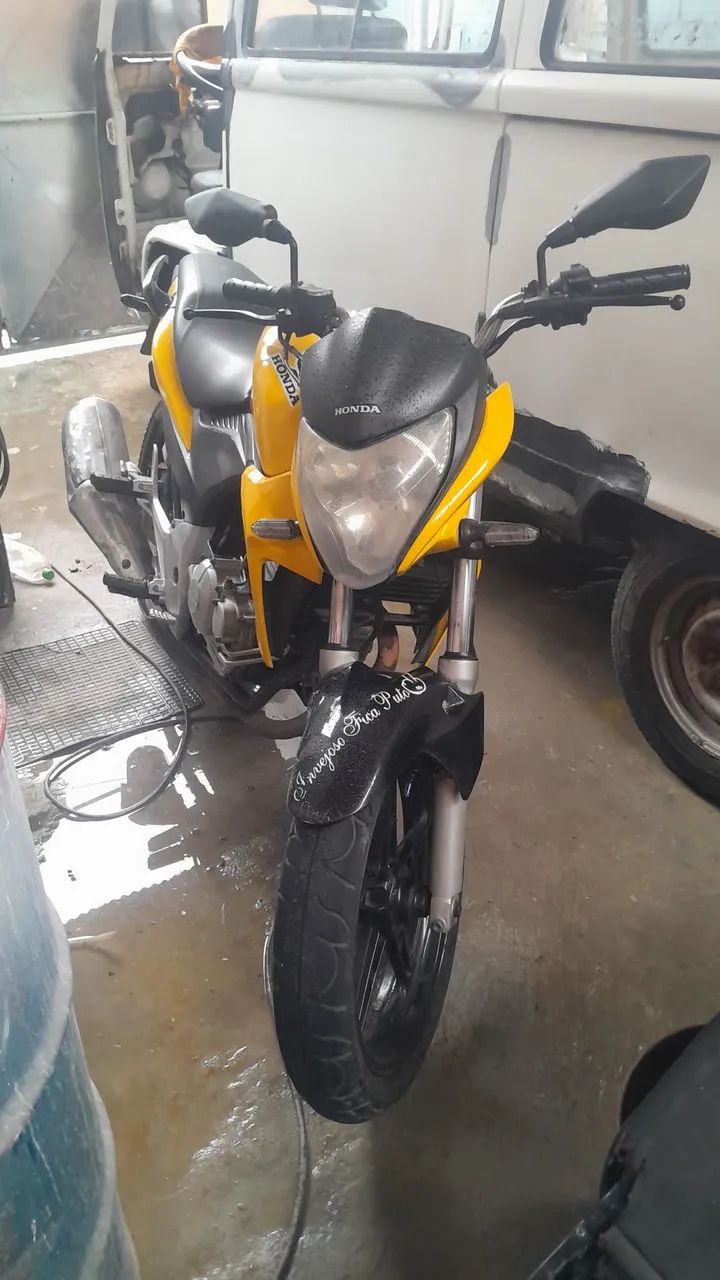 Vendo uma 300 ou troca por carro  - Foto 2