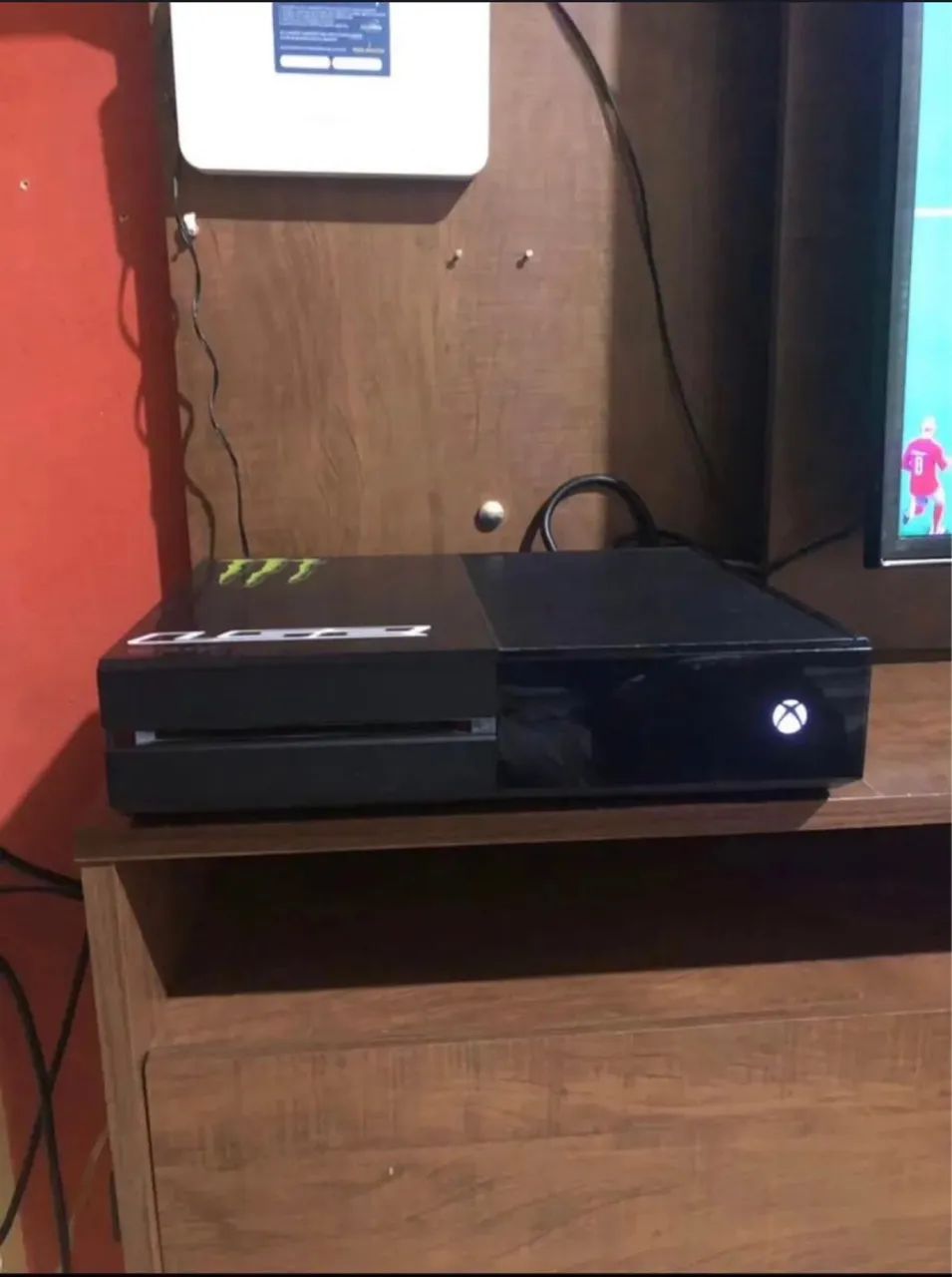 Xbox One Fat 64318474615427122