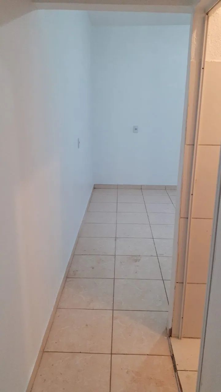 Aluga-se Kitnet em QNN 17 CJ E - Ceilândia Norte  - Foto 4