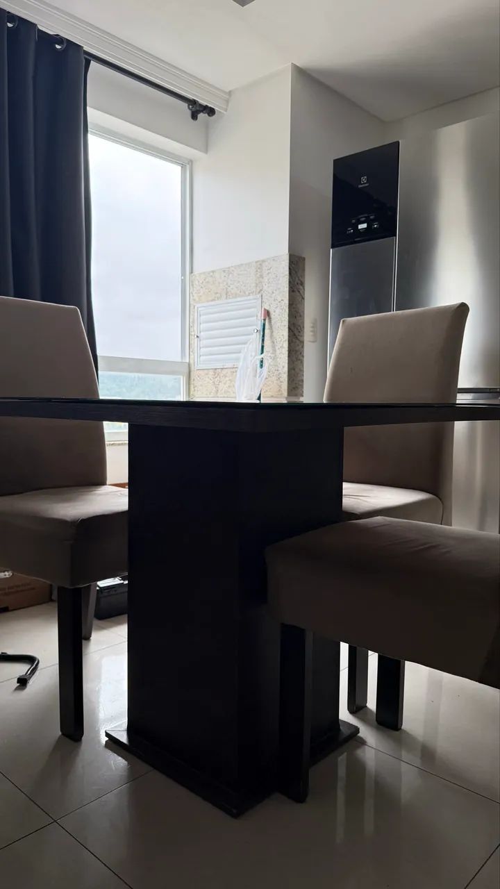 Mesa e cadeiras 64596142805506121