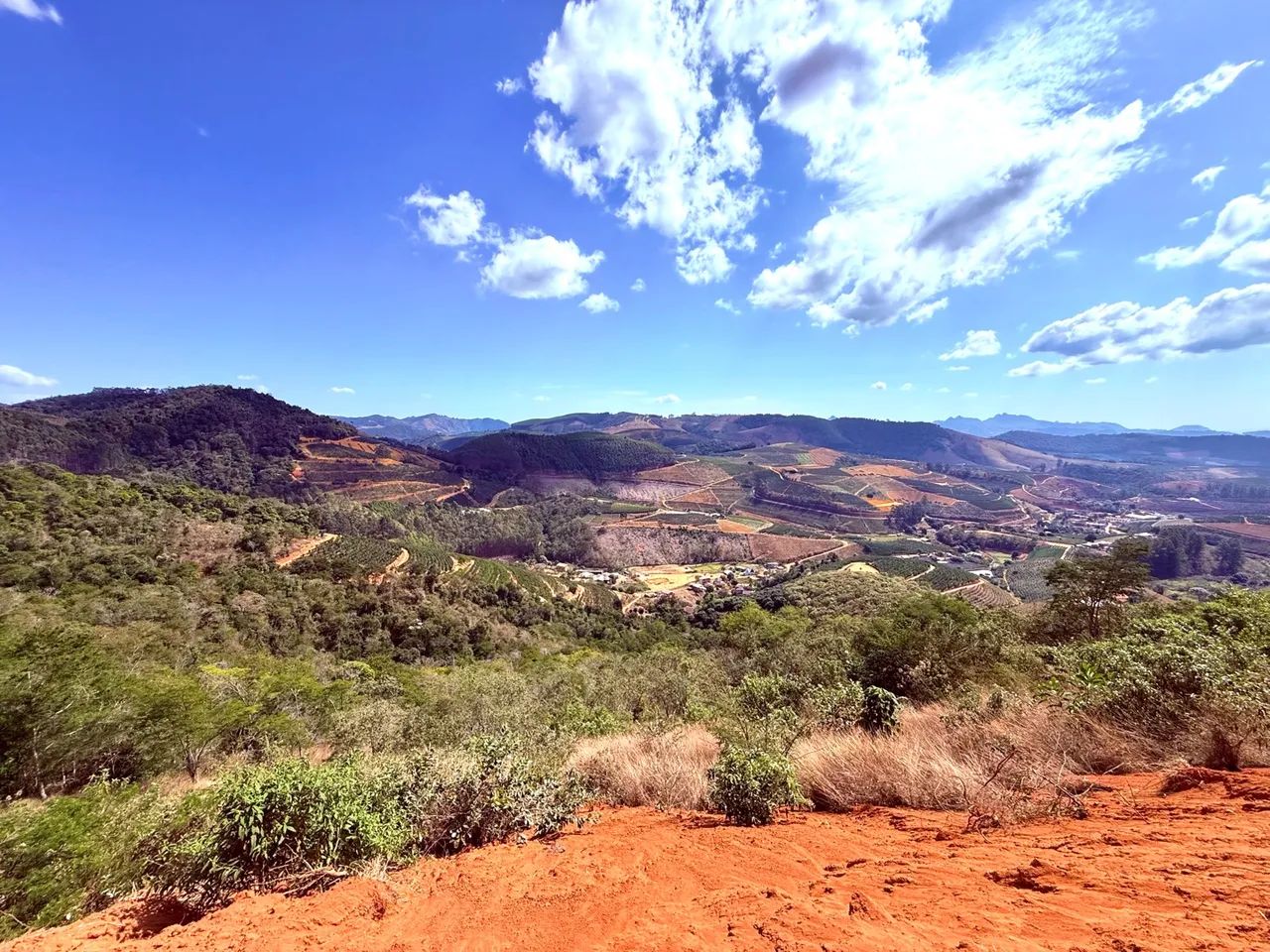   OPORTUNIDADE! TERRENO POR APENAS R$168.000,00 VALE DOS VINHEDOS EM SANTA TERESA - Foto 2