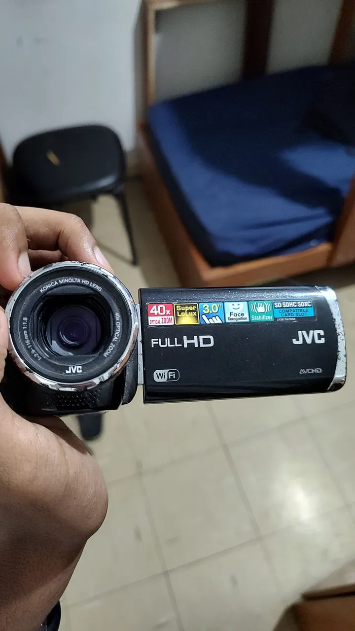Filmadora JVC Full HD GZ-EX210